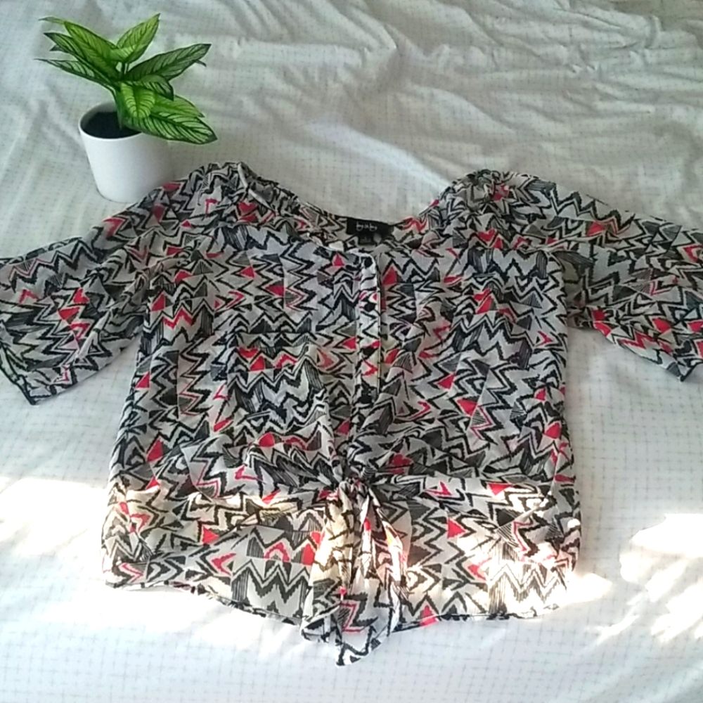 BY♥️BY tie/botton up blouse size LARGE